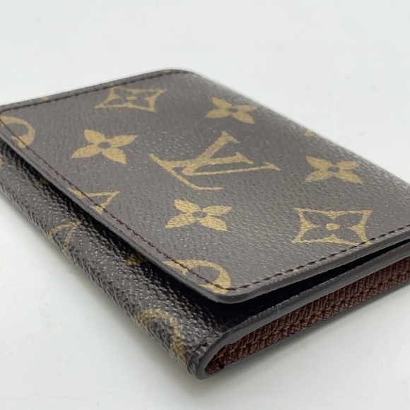 Louis Vuitton Monogram Card case - Picture 8 of 13